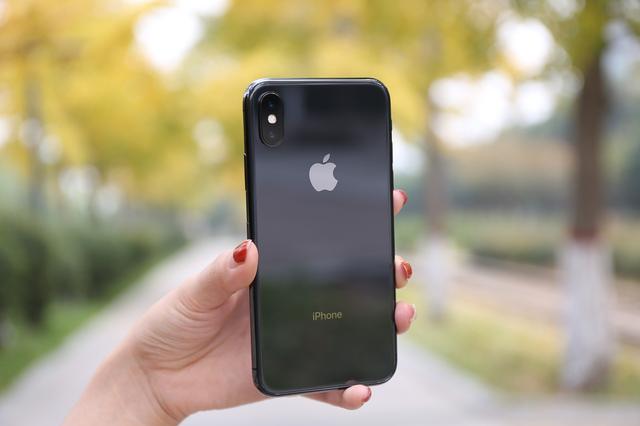 iPhone X掉漆嚴重到?jīng)]法直視，但更令人心寒的是蘋果的回應(yīng)！